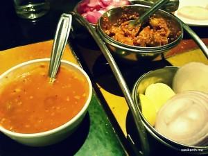 Reshmi's Classic Restaurant Review by Sasikanth Paturi