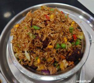 Manchurian Fried Rice - Mumbai Dosa