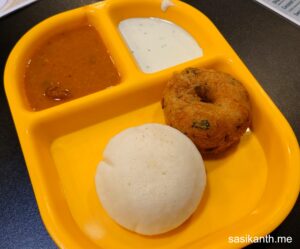 A2b - Idli Vada